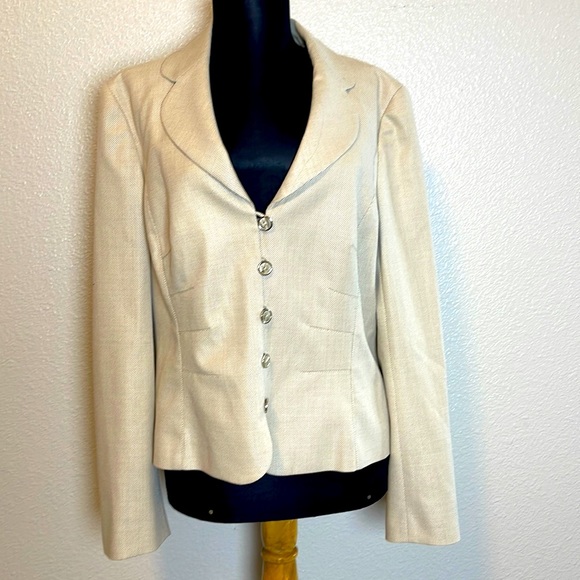 Escada Blazer, Wm’s Sz 42, cream color - Picture 1 of 11